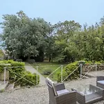 Oiseau Du Paradis Bed and Breakfast