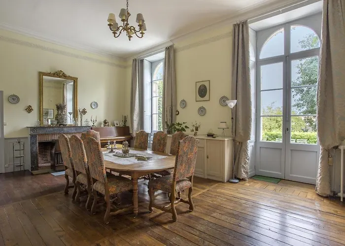 Oiseau Du Paradis ベッド・アンド・ブレックファスト フォントネー・ル・コント